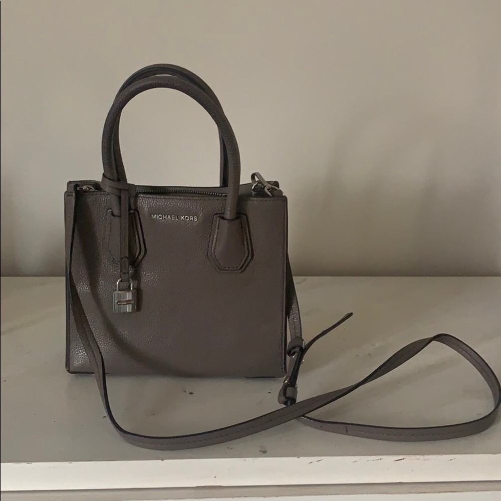 Michael Kors crossbody bag